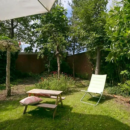 Huswell - Modernist Design House With Garden Near The 度假居